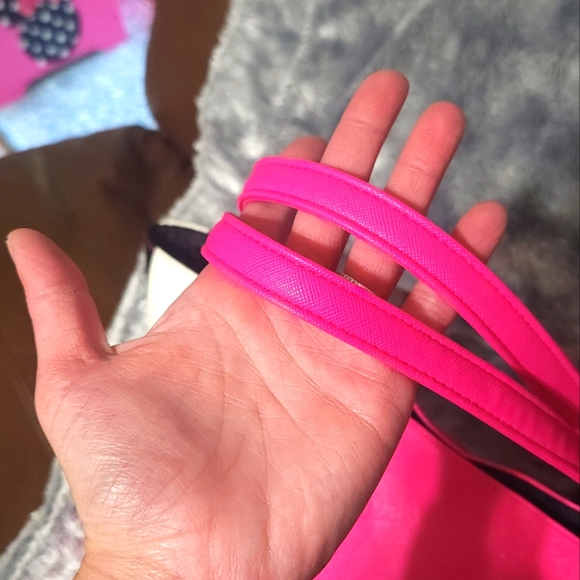 JUICY COUTURE Hot Pink/Black Strip Tote Bag - Picture 4 of 10